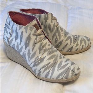 TOMs Print Wedges - NBW